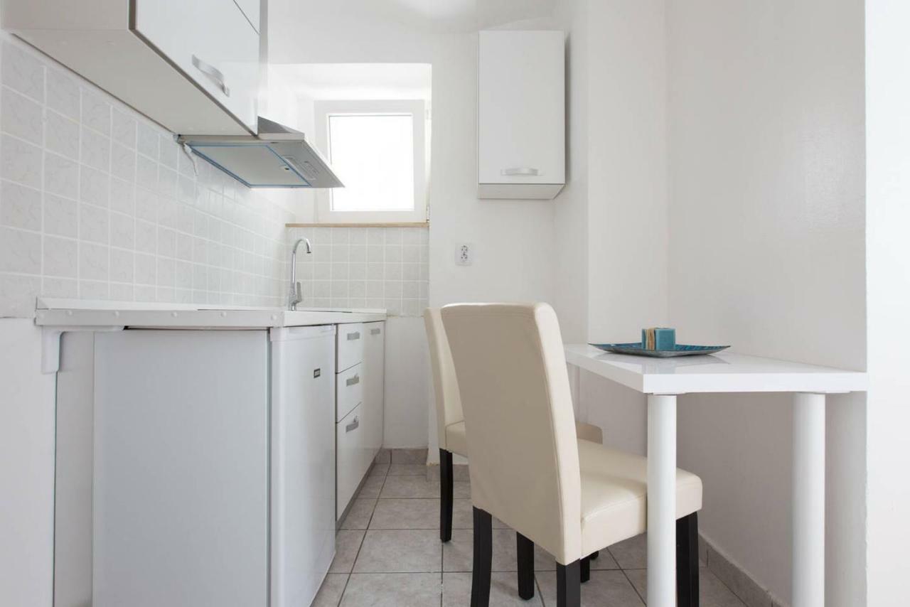 Studio Apartment Ivana Zagreb Exterior photo